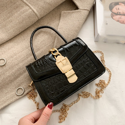 New Korean Fashion Stereotyped Messenger Female Ins One-Shoulder Chain Small Square Bag