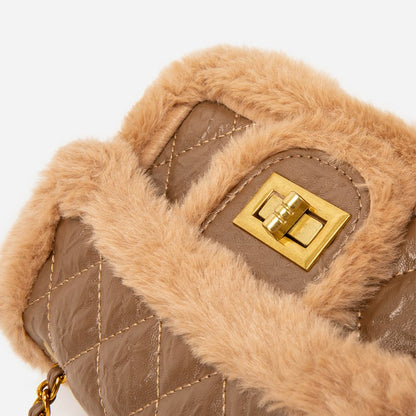 Western style fluffy bag